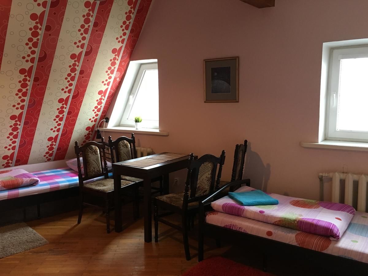 Хостелы Mikalo House Вильнюс-38